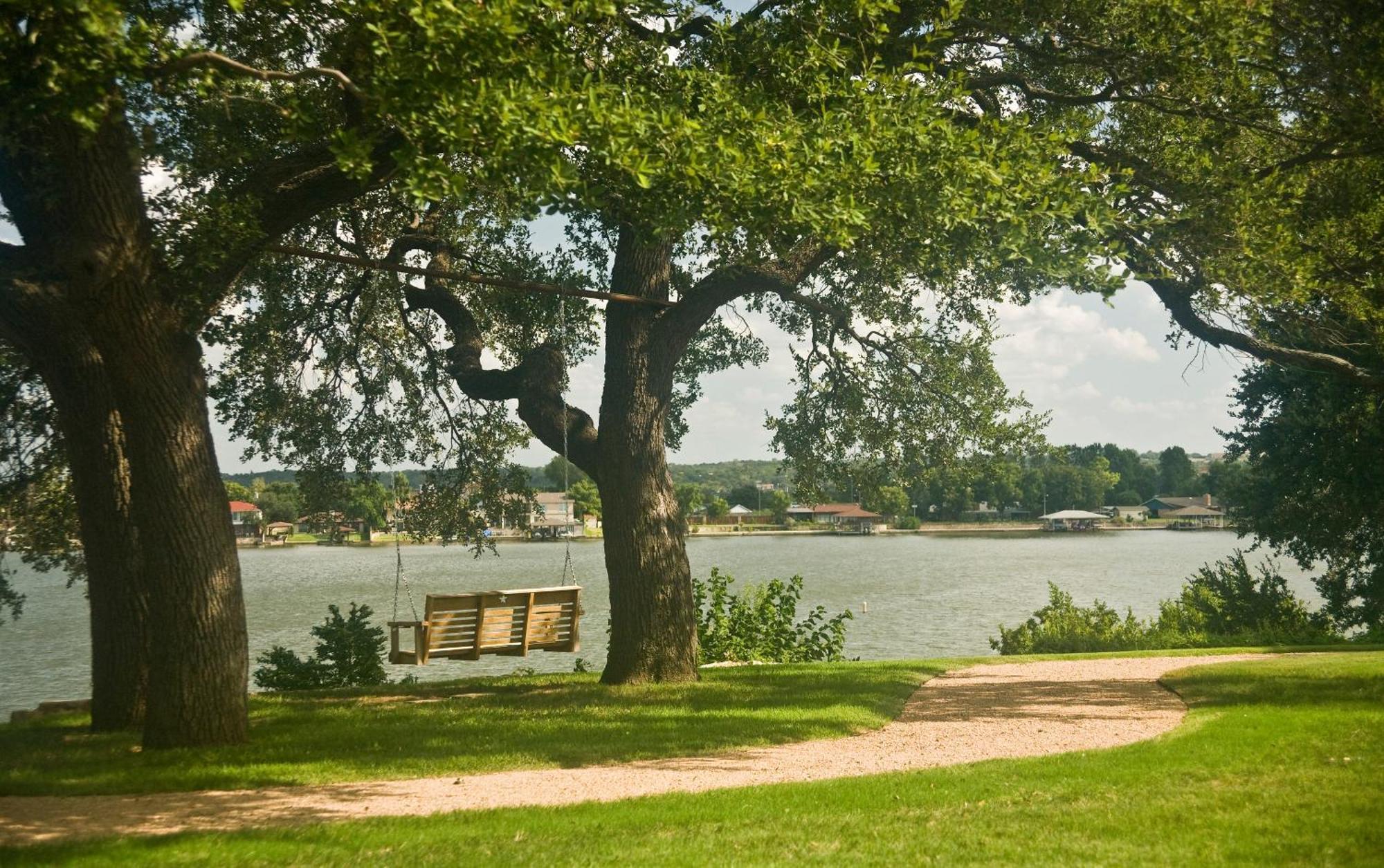Inn On Lake Гранбери Номер фото